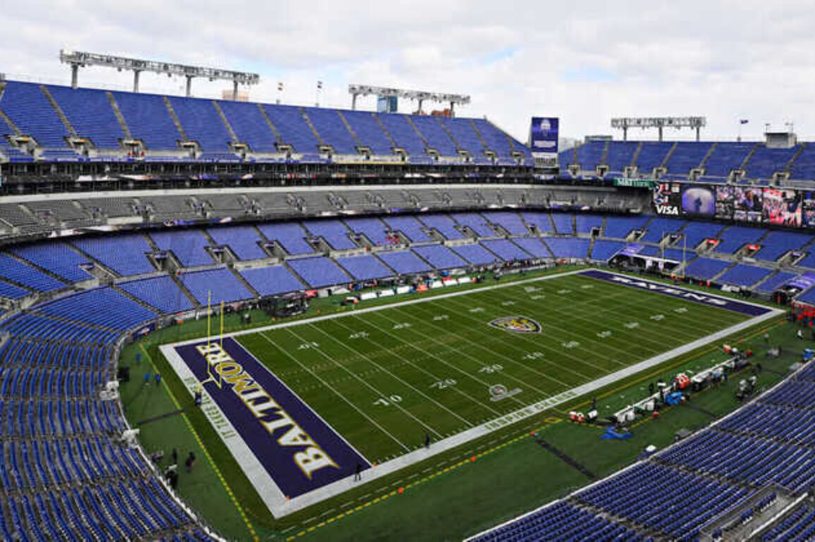 Steelers at Ravens: How to watch/listen to the game
