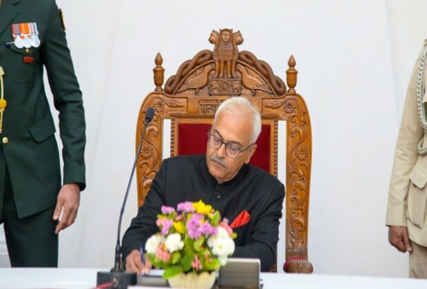 Manipur Governor extends deadline for surrendering looted voluntary arms and weapons