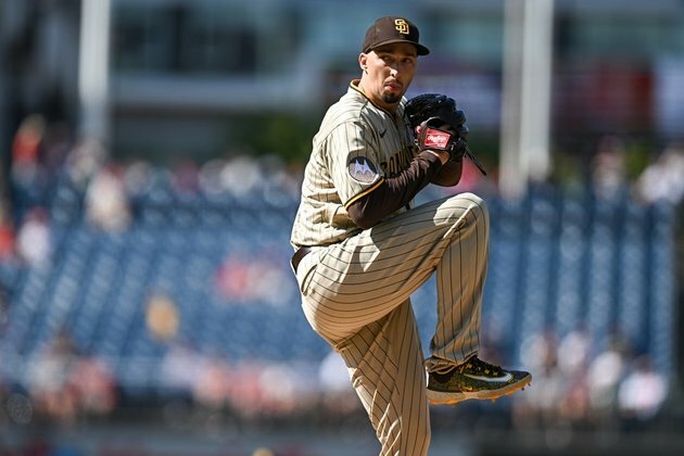 Rougned Odor's 3-run blast in ninth lifts Padres over Nationals