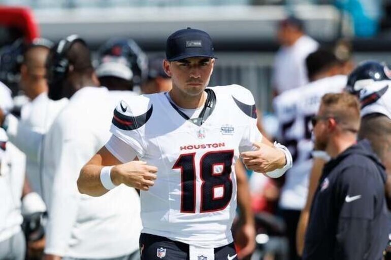 Texans fear torn ACL for backup QB Graham Mertz
