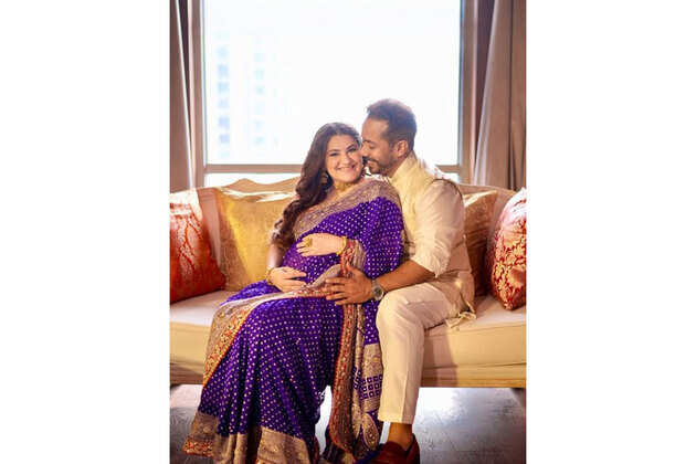 Shivaleeka Oberoi, Abhishek Pathak welcome baby girl, call her "little Goddess Laxmi"