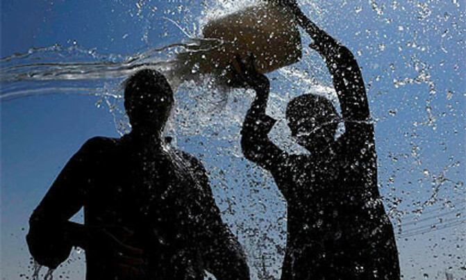 August breaks heat records across globe August breaks heat records across globe