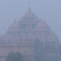 Delhi air quality deteriorates to 305, enters ' very poor' category