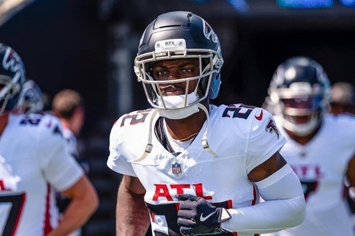 Clark Phillips III designated to return from IR