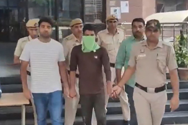Delhi: Man pushes girl off rooftop in Jyoti Nagar area for rejecting marriage proposal, arrested
