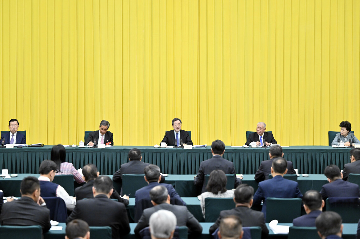 (TWO SESSIONS) CHINA-BEIJING-DING XUEXIANG-CPPCC-JOINT GROUP MEETING (CN)