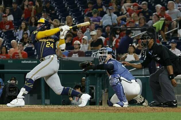 William Contreras, Brewers aim to keep hits coming against Nationals