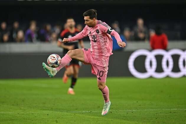 Barca prez candidate hopes Messi 'tells the truth' about failed return