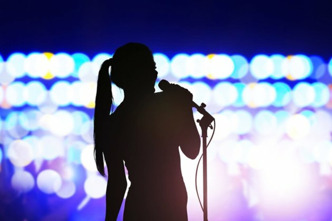 Putin approves establishment of rival to Eurovision