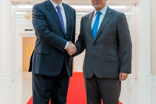 CAMBODIA-PHNOM PENH-CHINA-YIN LI-CAMBODIAN PM-MEETING
