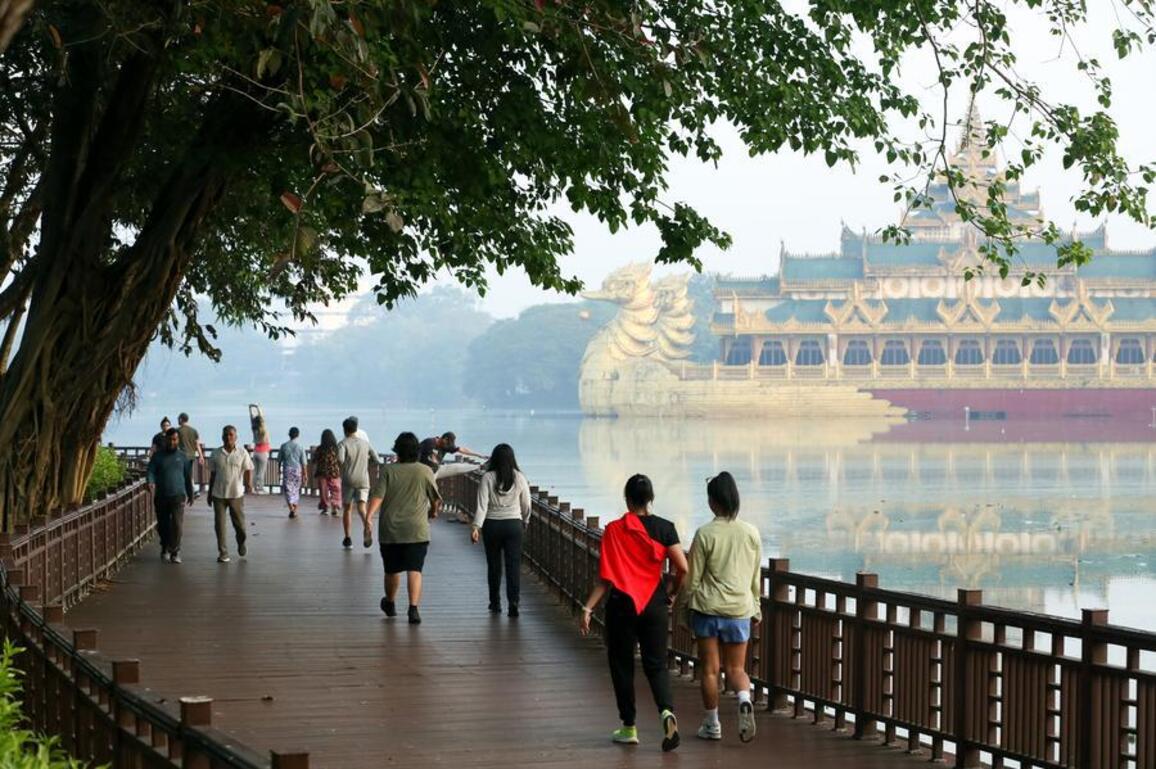 Asia Album: Daily life in Myanmar's Yangon