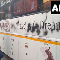 Shiv Sena (UBT) workers blacken Karnataka buses in Pune after Marathi driver assaulted in Chitradurga