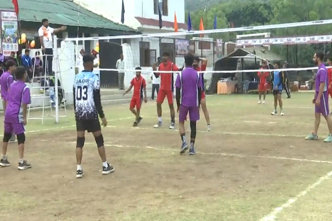 J-K: BSF's 'Spandan' volleyball tournament concludes in Rajouri, promotes sports and youth engagement