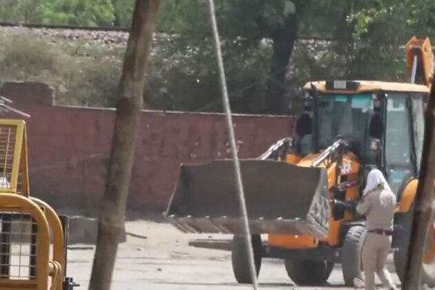 Police maintain vigil in Jaipur as Jaipur Development Authority continues anti-encroachment drive