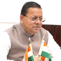 CM Dhami reviews progress of constituency announcements, transfers DBT aid to registered workers in Uttarakhand