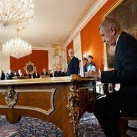 Ukraine military aid critic becomes Czech prime minister