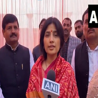 "We want govt to reveal actual death toll:" SP MP Dimple Yadav