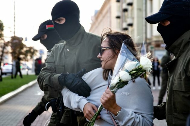 More Than 100 Detained In Minsk Women&#039;s March Against Lukashenka