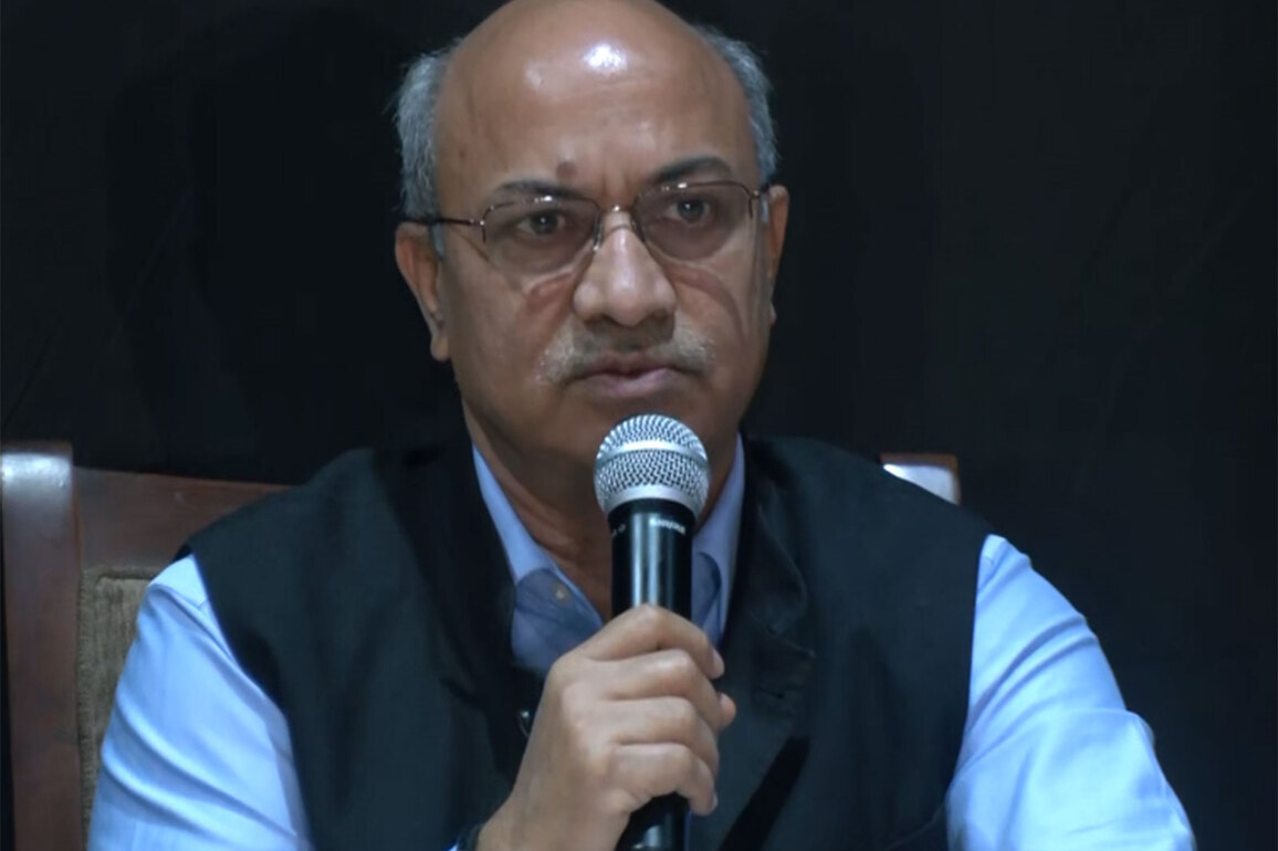 UP Infrastructure commissioner links Noida violence to 'outsiders', says "workers seeking wage hike amid inflation"