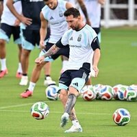 Argentina's Lionel Messi (hamstring) could play in pre-Cup friendly