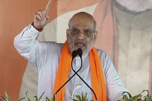 Amit Shah targets TMC over "infiltraton", warns "goons of TMC" not to step out of their homes during polling