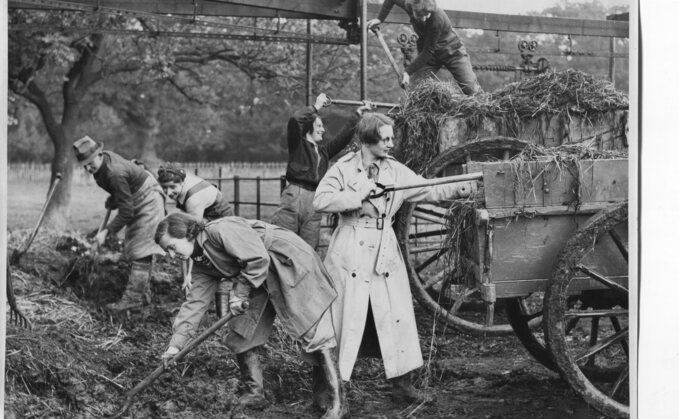 IN PICTURES: Women's History Month - These vintage pictures show a woman's role in farming history over the years