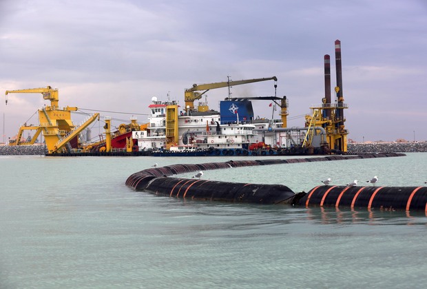 IRAQ-BASRA-CHINESE COMPANY-DREDGING PROJECT