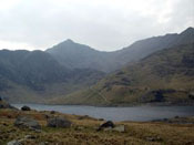 Travis manager's Snowdon charity challenge