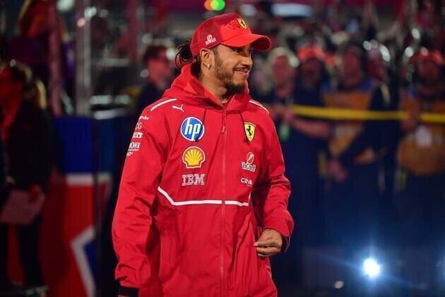 Lewis Hamilton on F1 future: 'I'm not going anywhere'