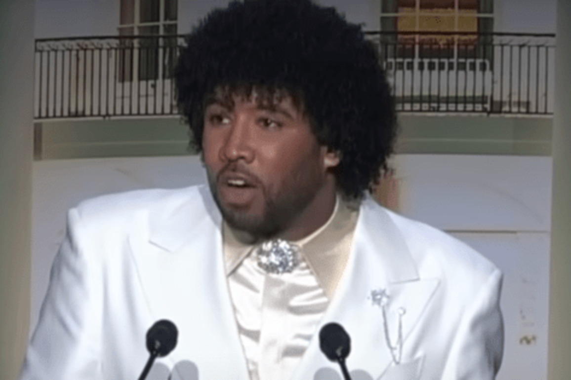 Here's How the White House Correspondents' Dinner Addressed an Absent Trump