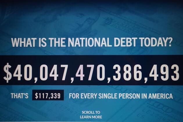 Xinhua Headlines: U.S. record 40 trillion-dollar debts fuel global financial risks