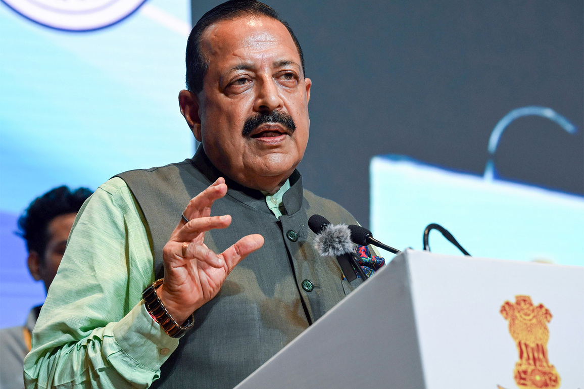 "India's Bahubali scales the skies": Union Minister Jitendra Singh lauds ISRO for launch of CMS-03 satellite