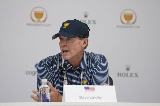 Steve Stricker wins Mitsubishi Electric by six shots