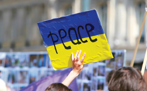 VIDEO: DeVere CEO speaks ahead of Ukraine appeal fundraising challenge