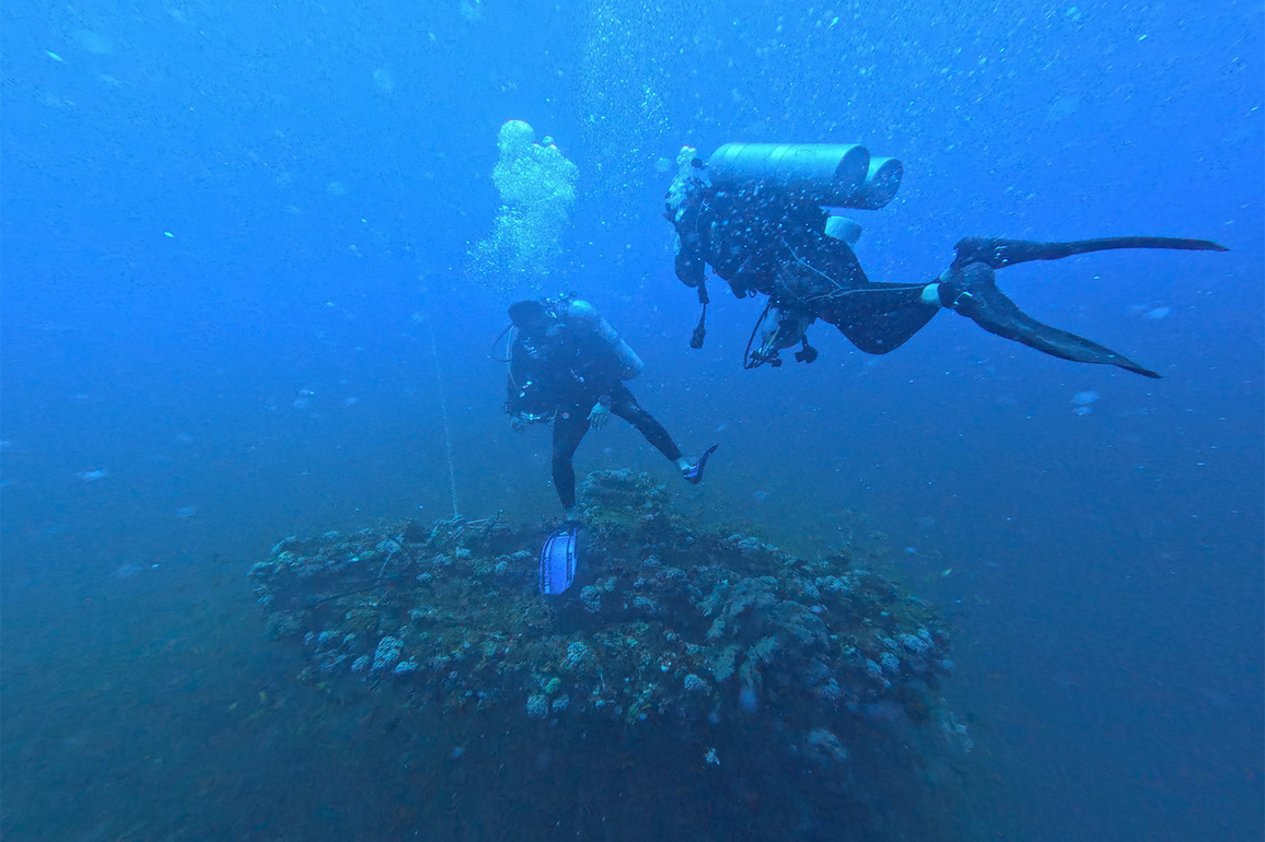 Indian, Sri Lankan navies deepen maritime cooperation with diving drills, joint activities in Colombo