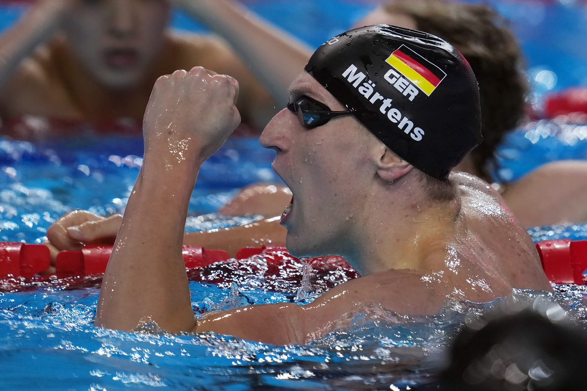 (SP)SINGAPORE-WORLD AQUATICS CHAMPIONSHIPS-SWIMMING-MEN'S 400M FREESTYLE
