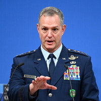 Russia not looking for conflict top NATO general