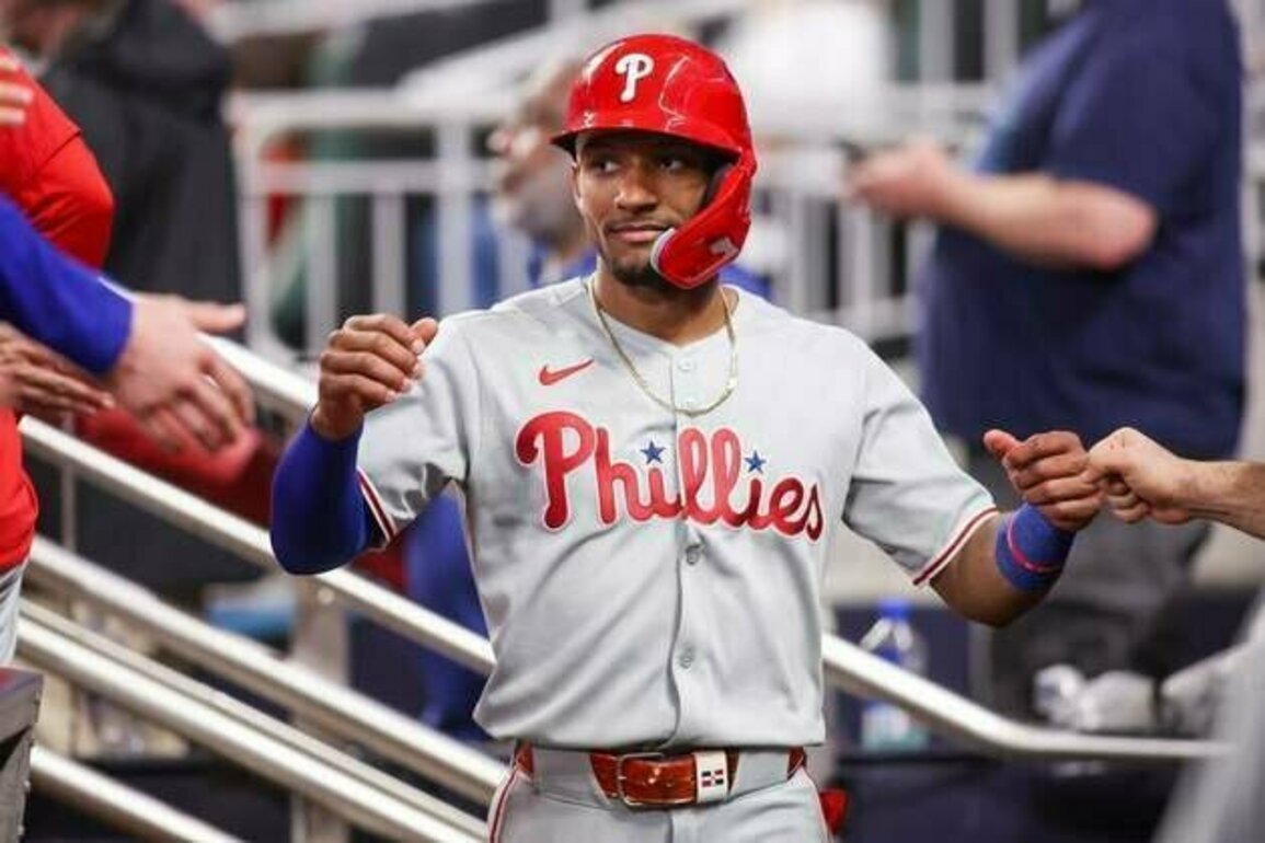 Report: MLB investigating agent amid allegations of financial misconduct