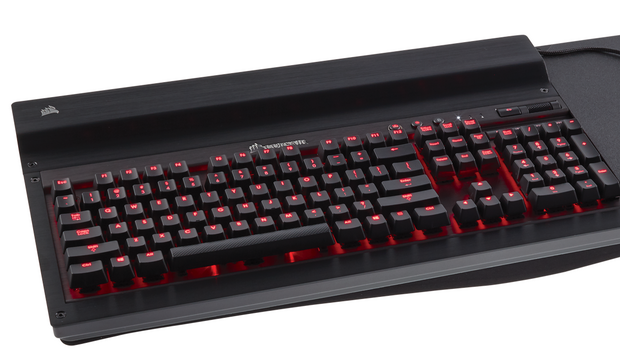 Corsair S Lapdog Brings No Compromises Pc Gaming Controls To Your