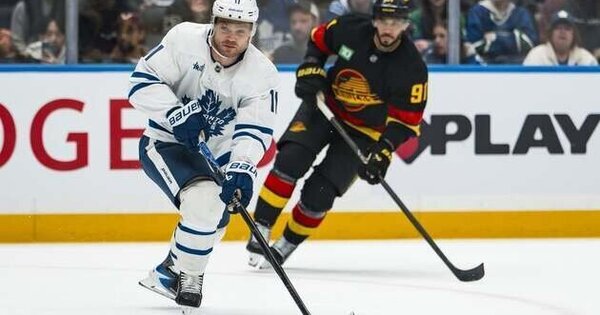 Maple Leafs snap skid , secure rare win at Canucks in shootout