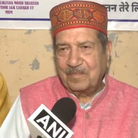 "Pakistan is standing on the brink of breaking up..," says RSS leader Indresh Kumar