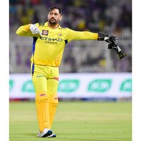 "He hasn't played, but has had big influence": Fleming on Dhoni's role at CSK