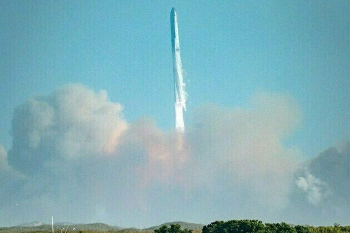 SpaceX Starship Flight 9 Ends in Explosion