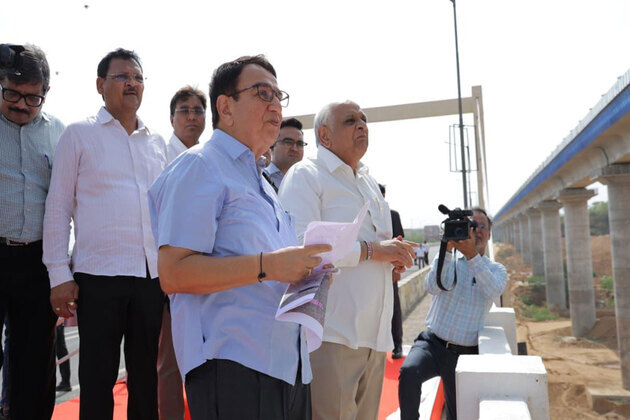 Gujarat: CM conducts site visit to review progress of key ongoing development projects in state