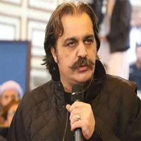 Pakistan: Khyber Pakhtunkhwa CM vows to secure "honourable release" of Imran Khan