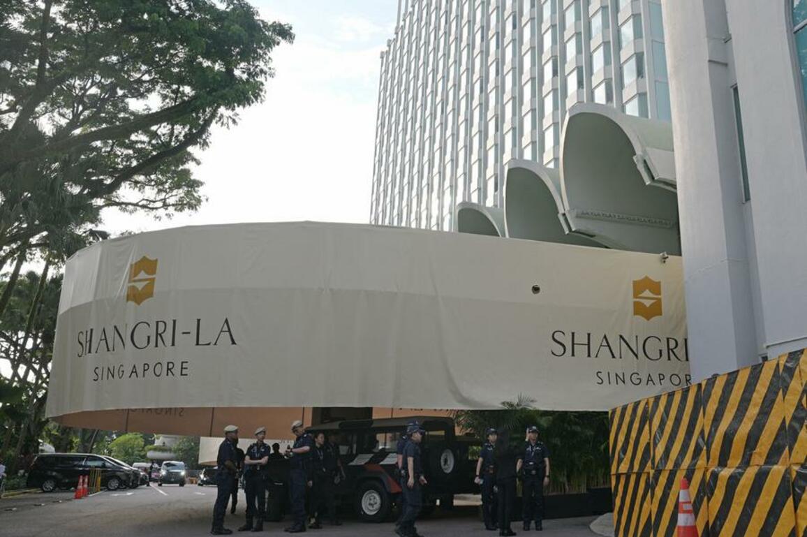 Malaysian PM calls for strategic connectivity, open trade during Shangri-La Dialogue