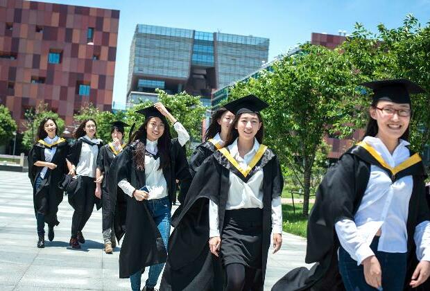 Chinese students not keen to study in US after COVID-19