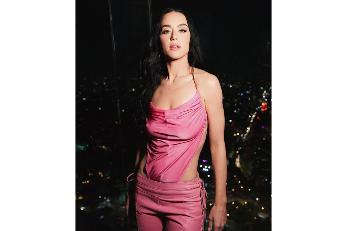 "Thank you for the love":Katy Perry expresses gratitude to fans for 'Bandaids' success