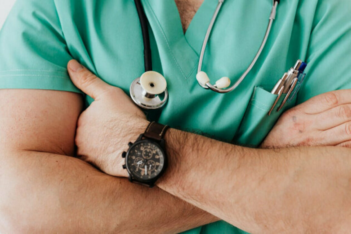 Growing Number of Young Doctors Choose to Stay and Work in Bulgaria