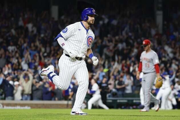 Cubs carry 9-game win streak into opener vs. slumping Rangers